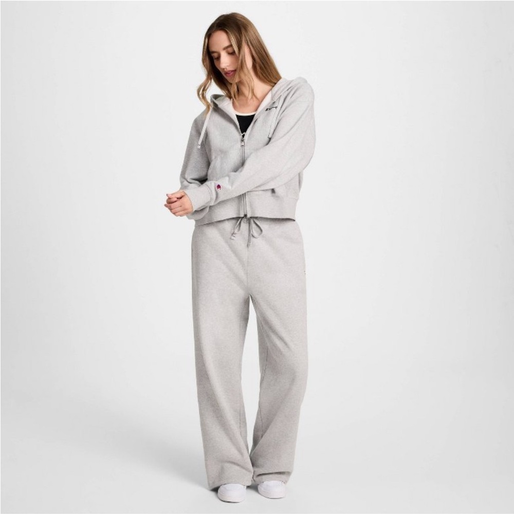 Champion crop hoodie and sweats set